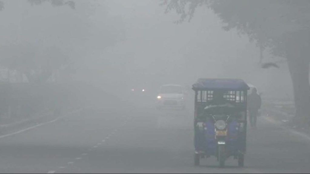 VISIBILITY IS LESS THAN 50 METER IN MALWA REGION OF PUNJAB