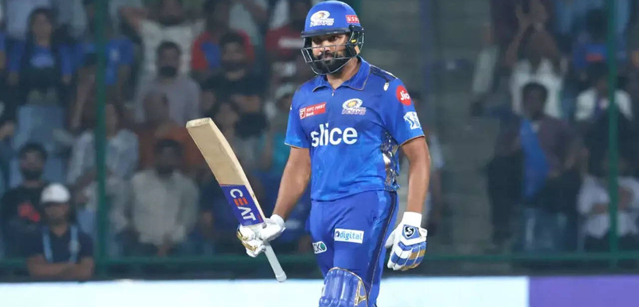 Rohit Sharma became the second batsman to score 1,000 runs against Delhi Capitals in IPL.