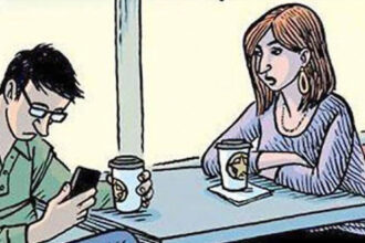 Phubbing