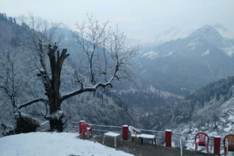 Heavy snowfall in Himachal Pradesh