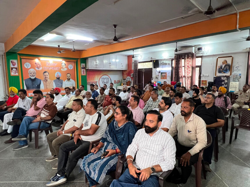 JALANDHAR BJP : भाजपा जिला प्रधान हिक्की सभी मंडलों में जायेंगे, कार्यकर्ताओं से साधेंगे संवाद