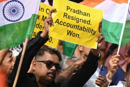 BJP : Gen Z प्रदर्शन रोकने में नाकाम सोशल मीडिया हेड मालवीय, युवा प्रमुख तेजस्वी हटाए