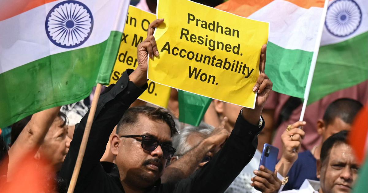 BJP : Gen Z प्रदर्शन रोकने में नाकाम सोशल मीडिया हेड मालवीय, युवा प्रमुख तेजस्वी हटाए