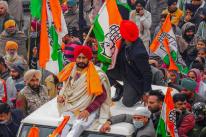 Punjab Congress : 'घर घर चल्ली येहो गल्ल, चन्नी चलेया भाजपा वल्ल' अमृतसर में लगे पोस्टर