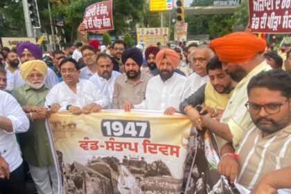 BJP PRESIDENT DHILLON ने विभाजन विभीषिका स्मृति दिवस पर निकाली मौन यात्रा