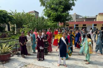 SDP Girls Sr Sec, G.G.S.D. model School में हरियाली तीज मनाई