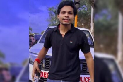 “cracked the skull” : 'दलित आदमी का सिर फोड़ा' की डींगें हांकने वाले पर SC/ST एक्ट केस, पुलिस ने हिरासत में लिया