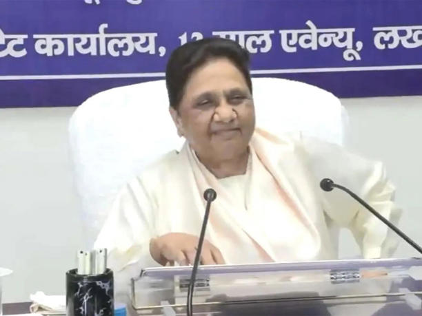 BSP देश में होने वाले सभी चुनाव अकेले लड़ेगी : मायावती