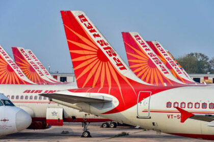 AIR INDIA PILOT DEATH : होटल में पायलट मृत मिला, रूम अंदर से बंद था