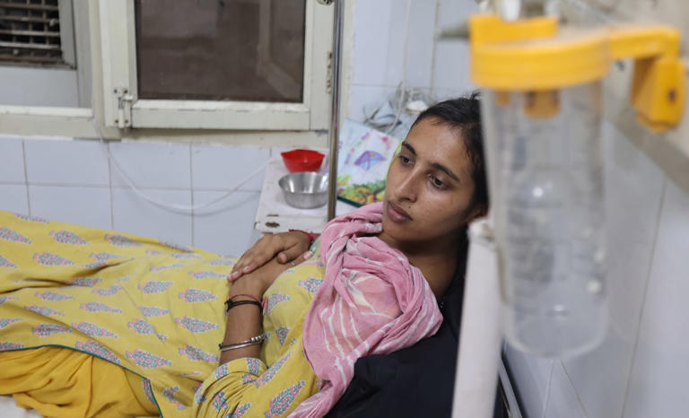 CRIME NEWS : मजहबी से शादी करने पर पिता ने 5 महीने की प्रेग्नेंट बेटी नहर में धकेली