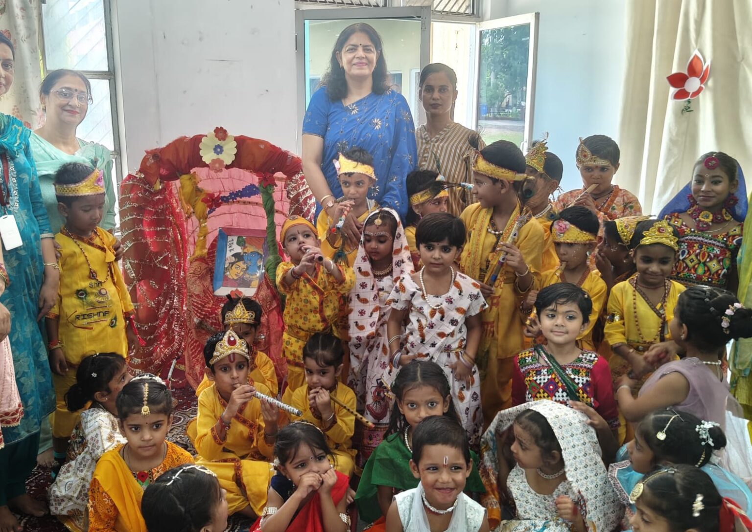 SDP Girls Sr. Sec. School & GGDSD मॉडल स्कूल में उत्साह से मनाई गई जन्माष्टमी