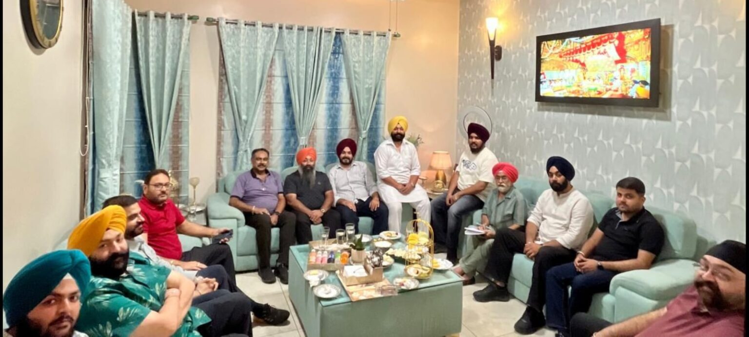 NAGAR KIRTAN ON 12: गुरु गोबिंद सिंह नगर में नगर कीर्तन के स्वागत को लेकर मीटिंग
