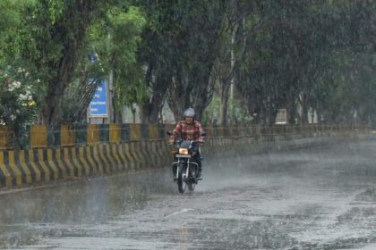 Punjab : करवा चौथ पर मौसम बिगाड़ सकता है रंग! कई जिलों में बारिश आंधी-तूफान का अलर्ट